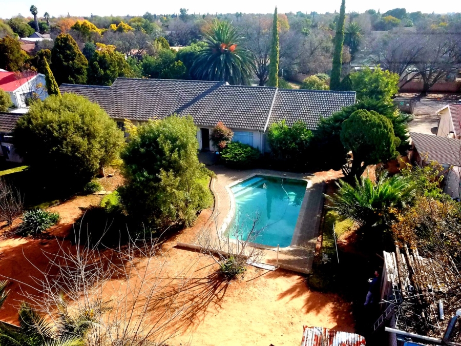 10 Bedroom Property for Sale in Universitas Free State